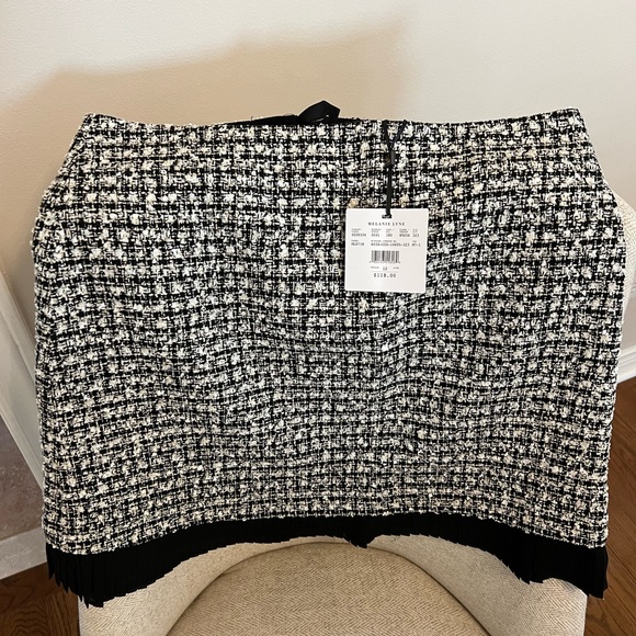 Melanie Lynn Houndstooth Motif A-Line Skirt - Picture 8 of 10